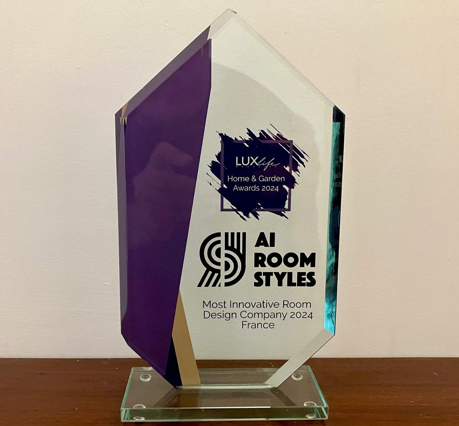 AI Room Style's Home & Garden Trophy from LUXLife